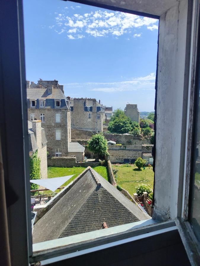 Apartmán Ty Brigitte Dinan Exteriér fotografie